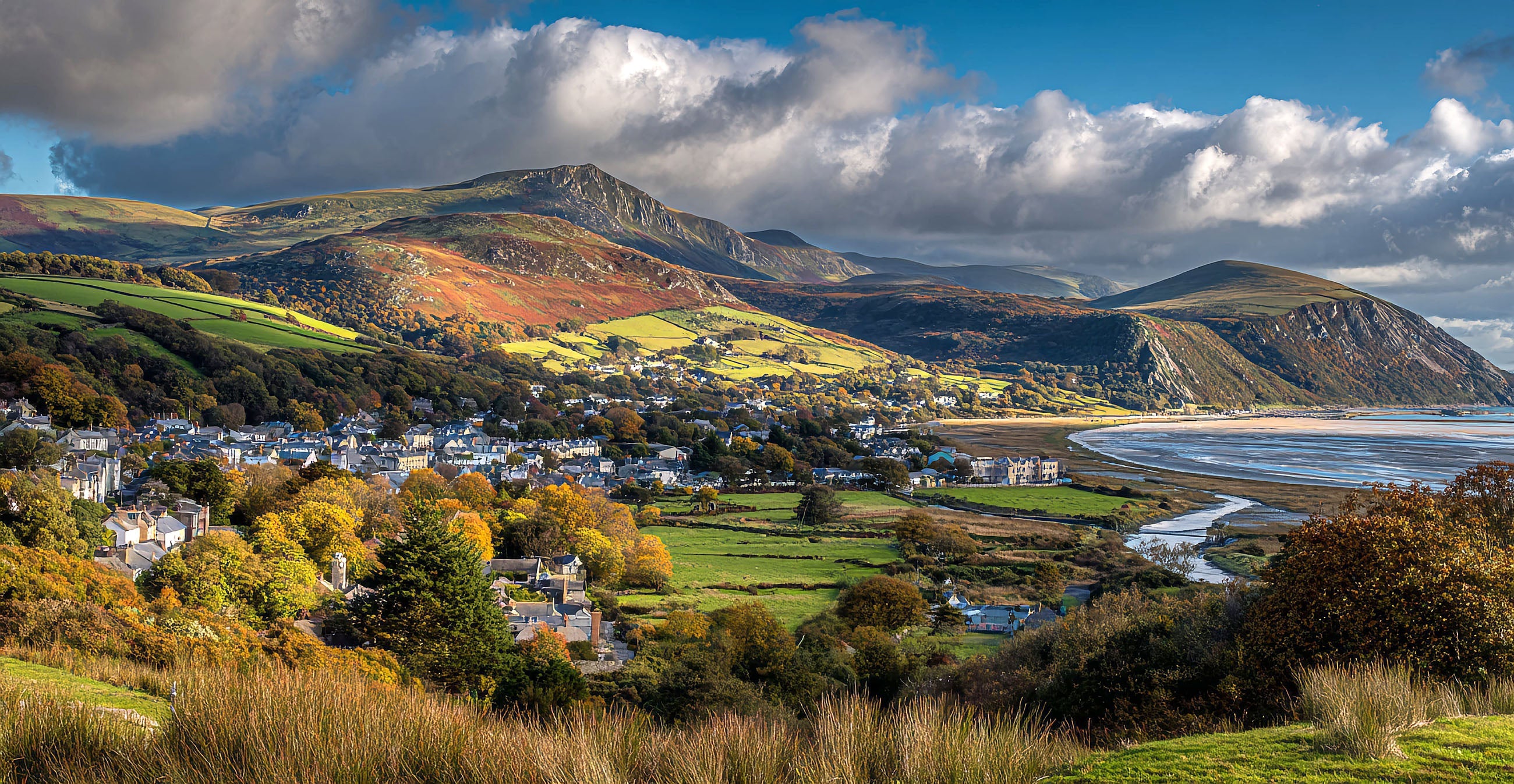 Wales' 58-Letter Village: A Poetic Enigma